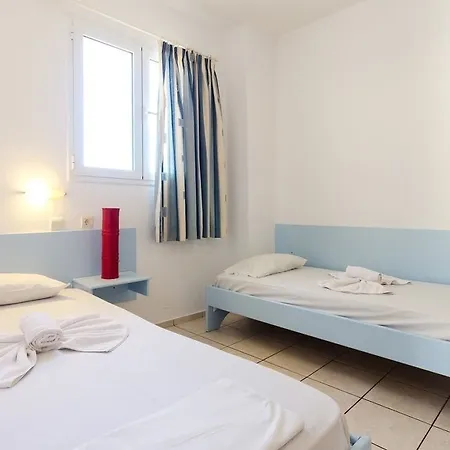 Village Oasis Апарт-отель 2*